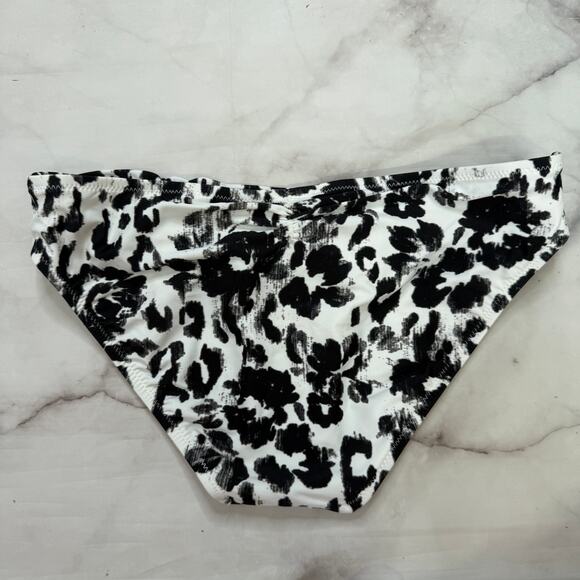 Bar III Side Tab Hipster Bikini Bottom Size S White Black Spot Leopard New - Picture 4 of 5